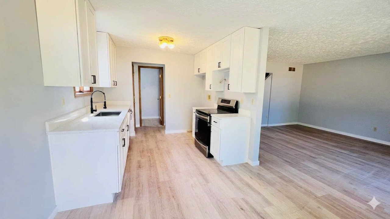431 South Village Court - Photo 4 of 50