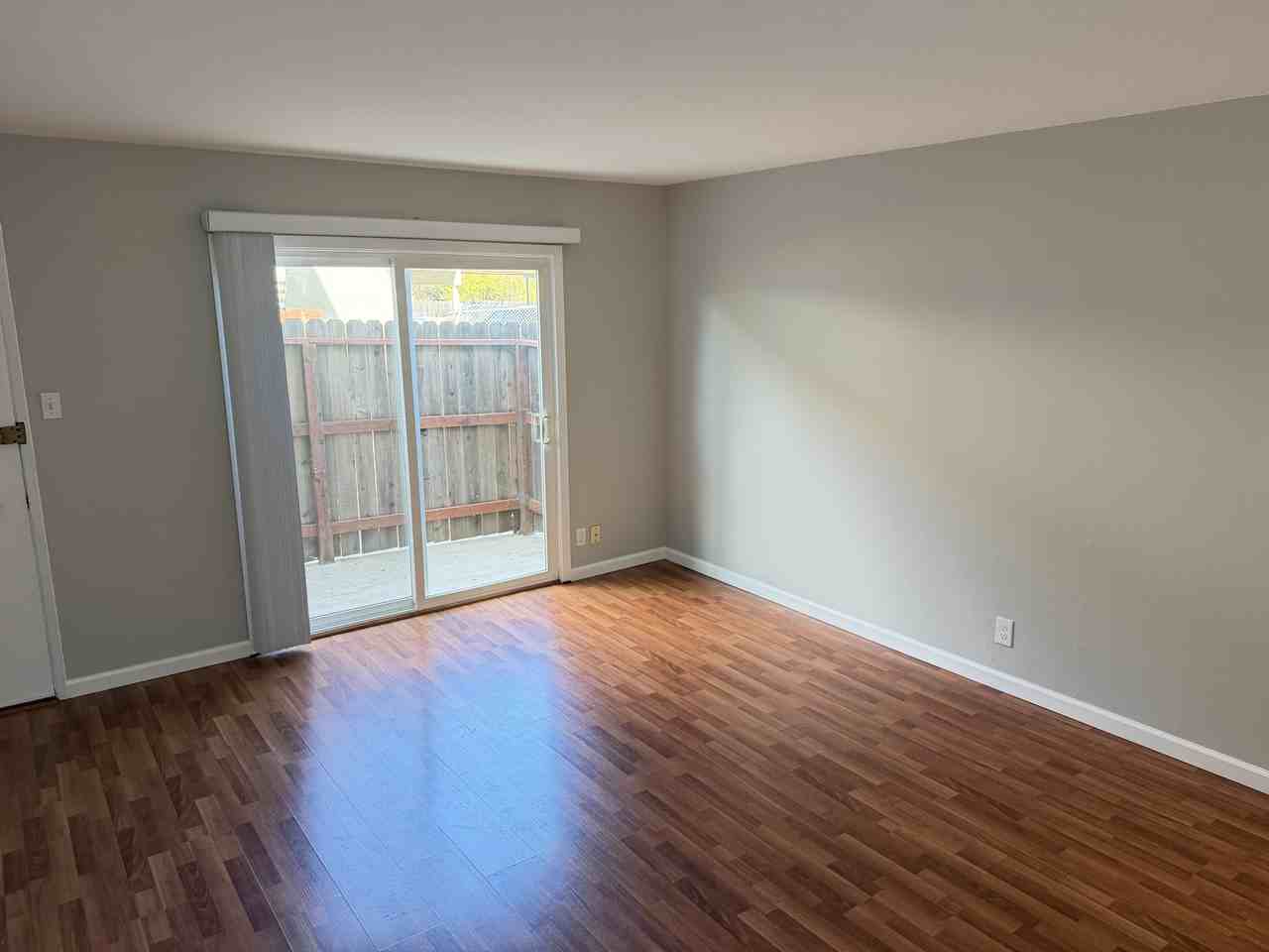 1312-1318 Leafwood - Photo 2 of 14