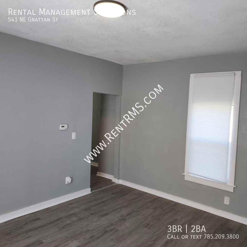 541 Ne Grattan St - Photo 6 of 34