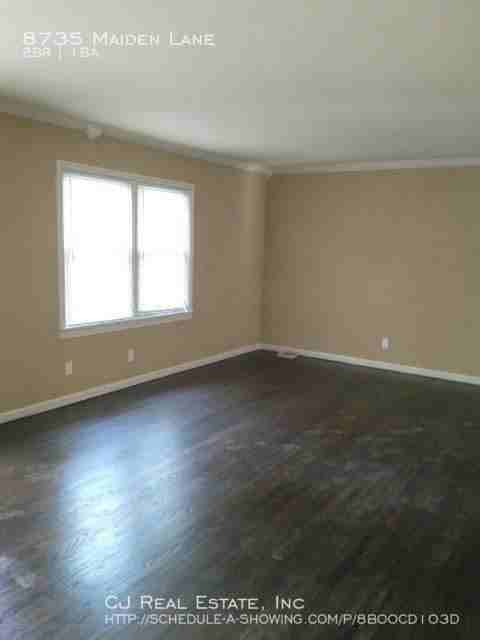 8735 Maiden Ln - Photo 2 of 7
