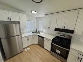 8391 San Fernando Rd. - Photo 2 of 9