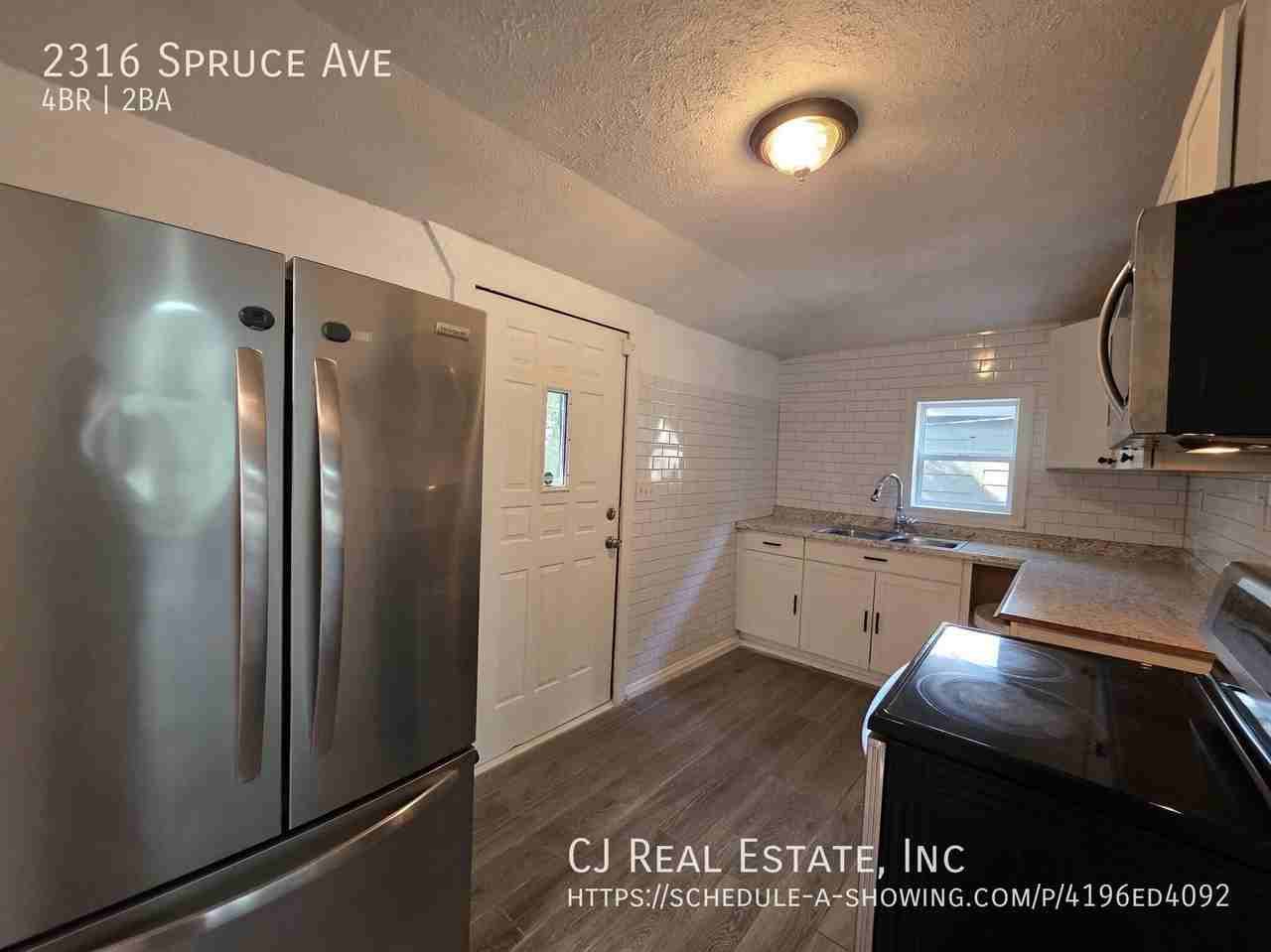 2316 Spruce Ave - Photo 5 of 11