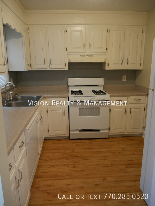 205 Old Bremen Rd #A2 - Photo 3 of 12