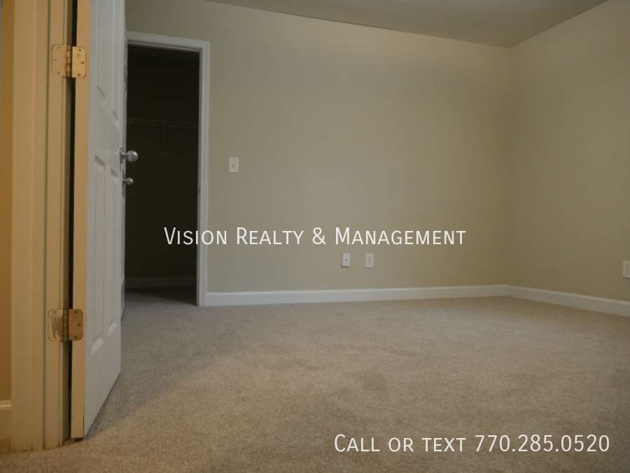 205 Old Bremen Rd #A2 - Photo 4 of 12
