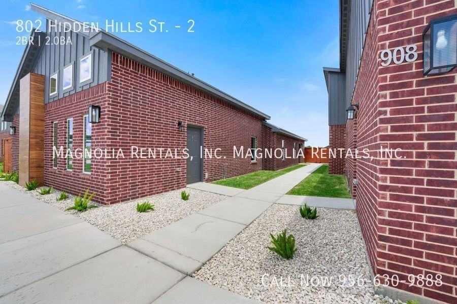 802 Hidden Hills St #2 - Photo 2 of 13