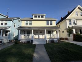 featured image of 1305 W 106th St