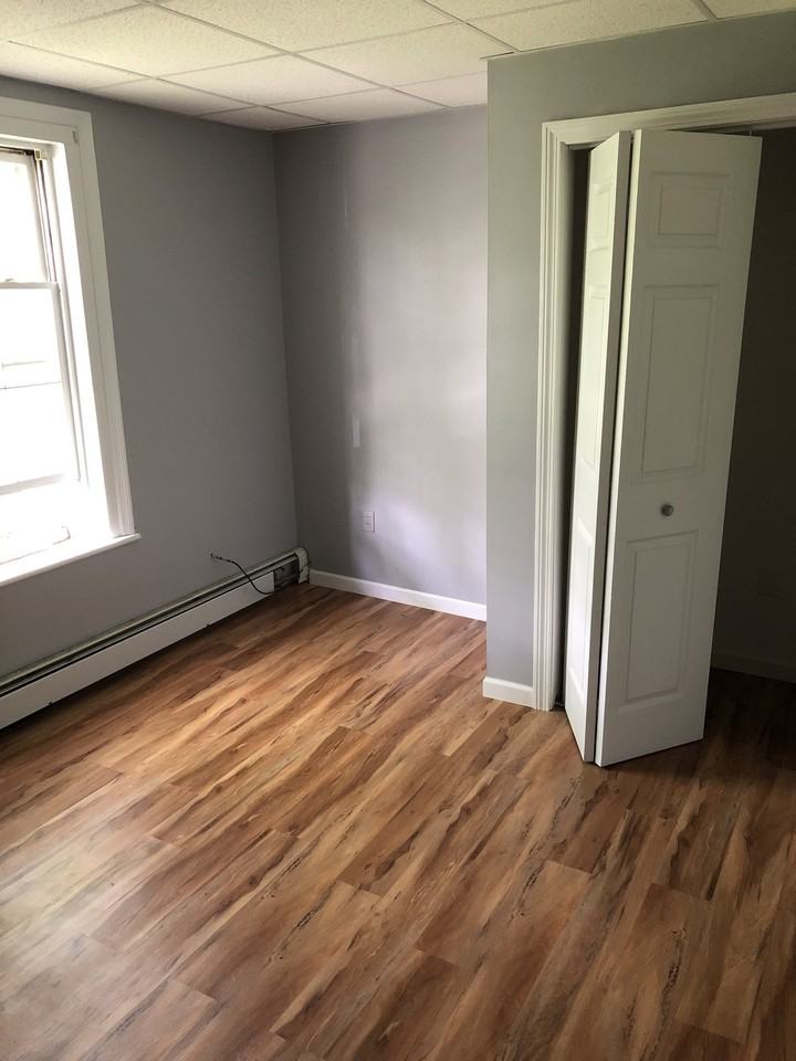215 Pearl Street - Photo 6 of 44