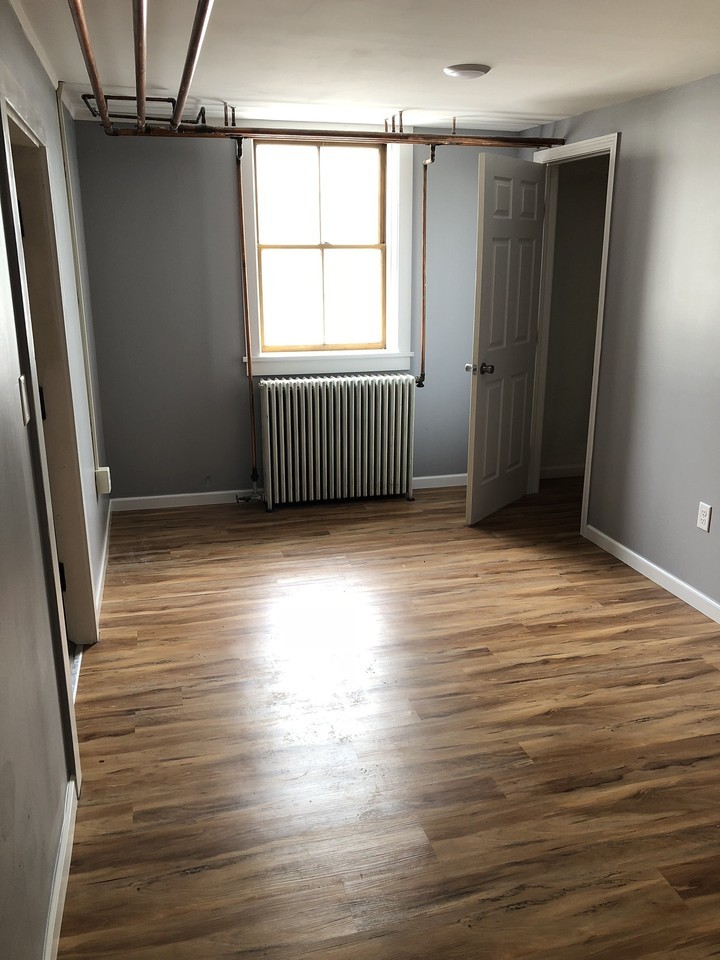 223 Pearl Street - Photo 5 of 25
