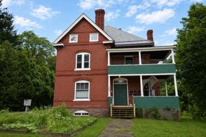 featured image of 295 Maple St