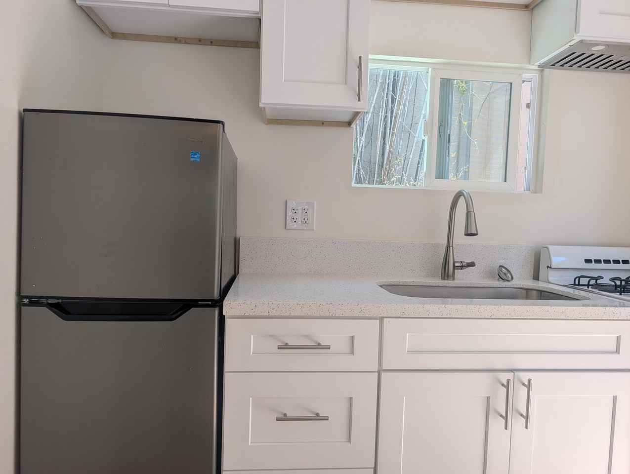 2713 Clovis St #2713 - Photo 3 of 13