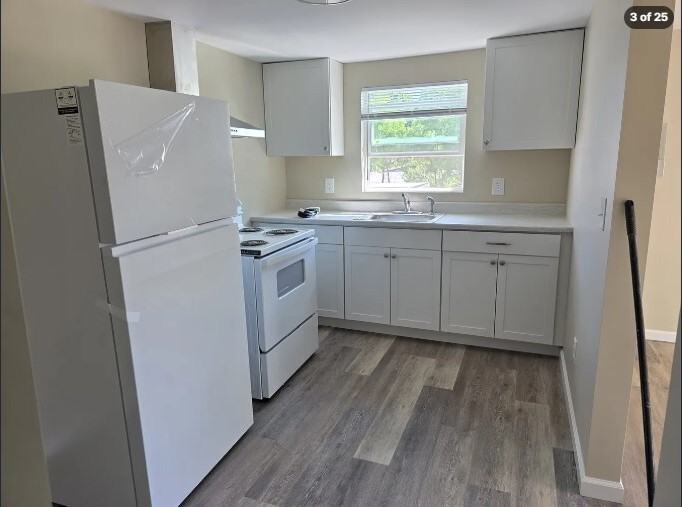 308 Knox Rd Knoxville TN - Photo 2 of 26