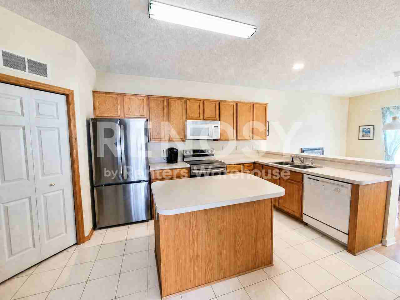 5501 Oriole Dr - Photo 2 of 26