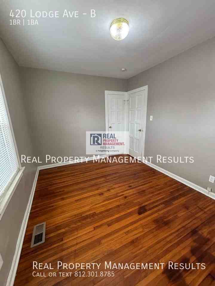 420 Lodge Ave #B - Photo 7 of 13