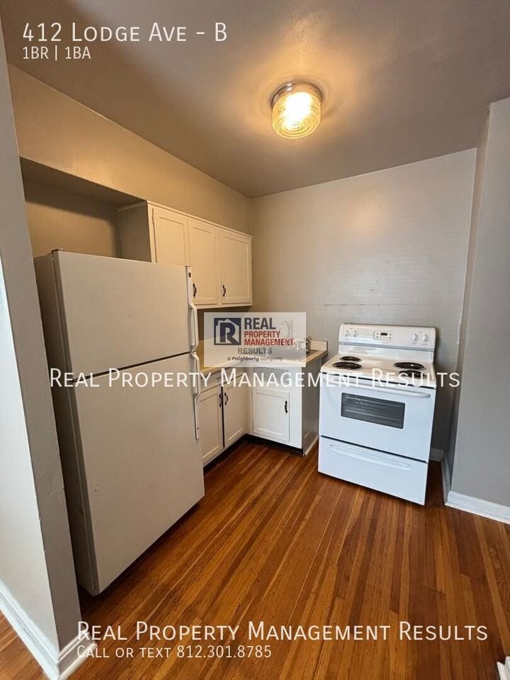 412 Lodge Ave #B - Photo 5 of 12