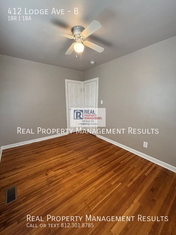 412 Lodge Ave #B - Photo 7 of 12