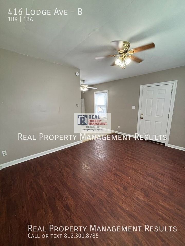 416 Lodge Ave #B - Photo 3 of 13