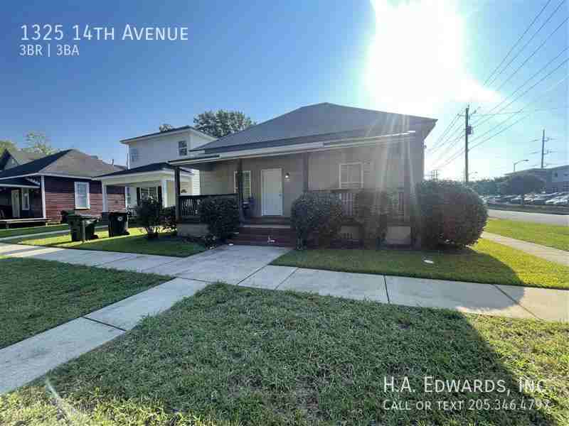 1325 14th Ave - Photo 2 of 6