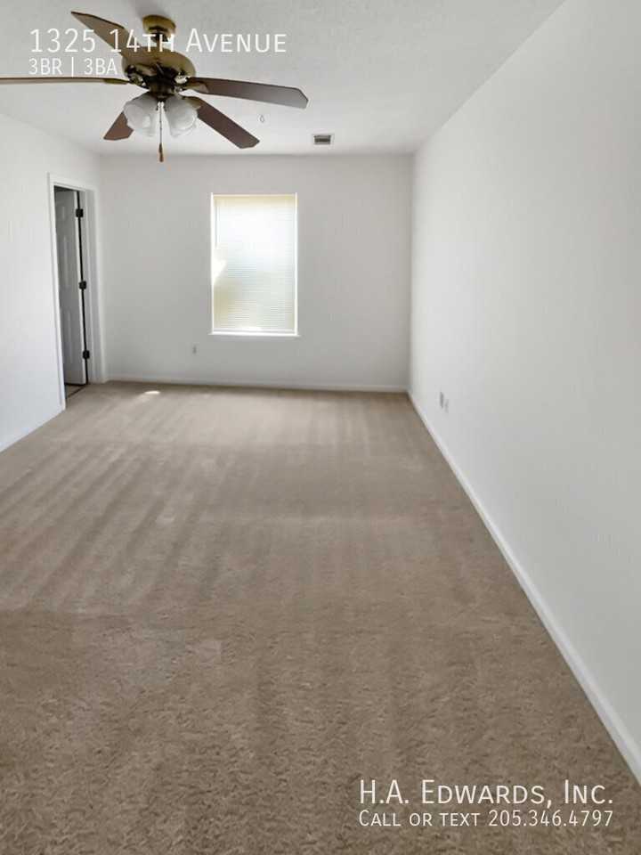 1325 14th Ave - Photo 6 of 6