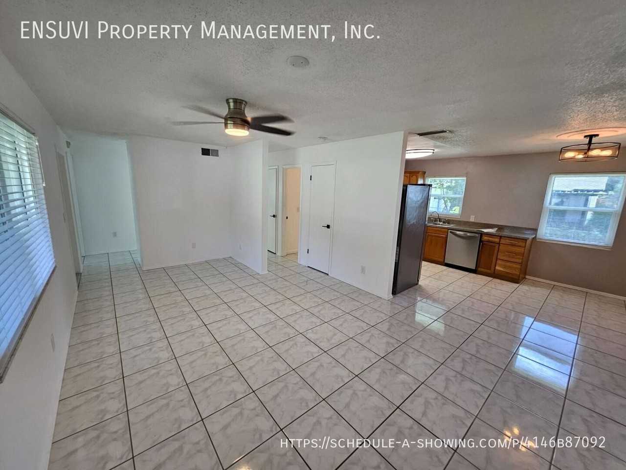 4419 Tarpon Dr - Photo 3 of 13