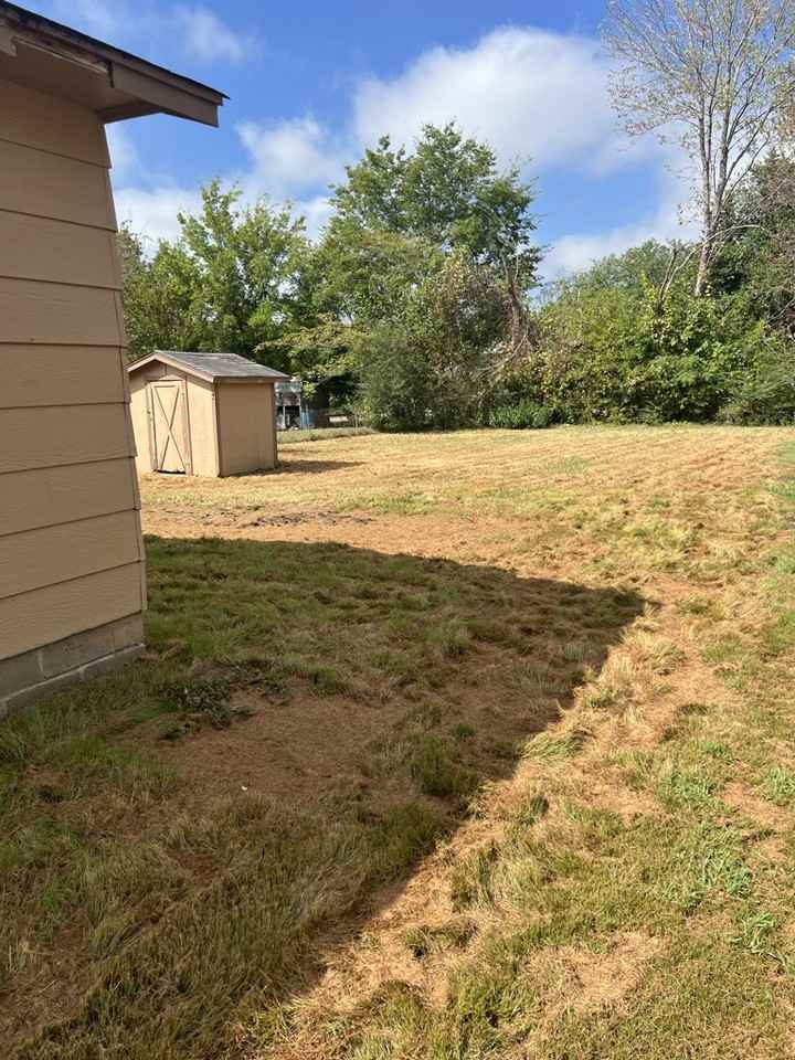 612 N Orcutt St - Photo 2 of 12