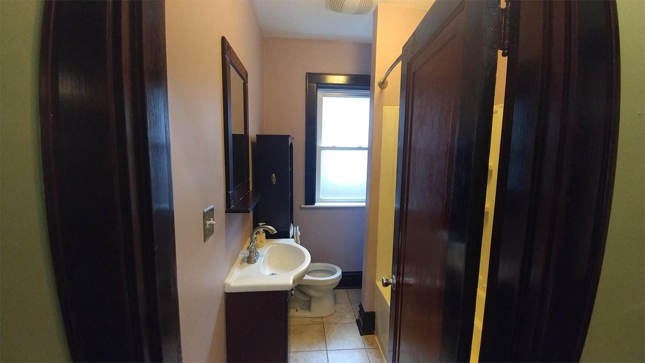 4981A Oleatha Ave #4981A - Photo 3 of 7