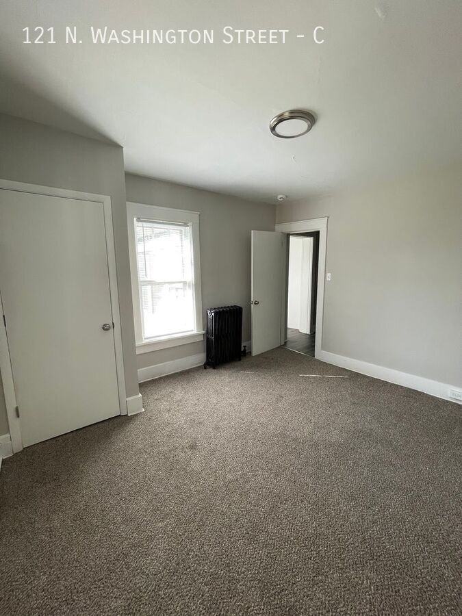121 N Washington St #C - Photo 4 of 11