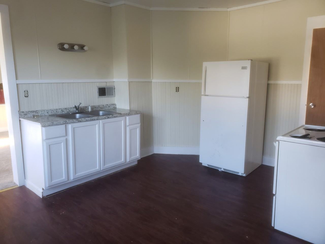 914A Division St #914A - Photo 3 of 23