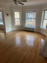 720 Hinman Ave #2W - Photo 1 of 1