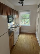 720 Hinman Ave #3W - Photo 1 of 1
