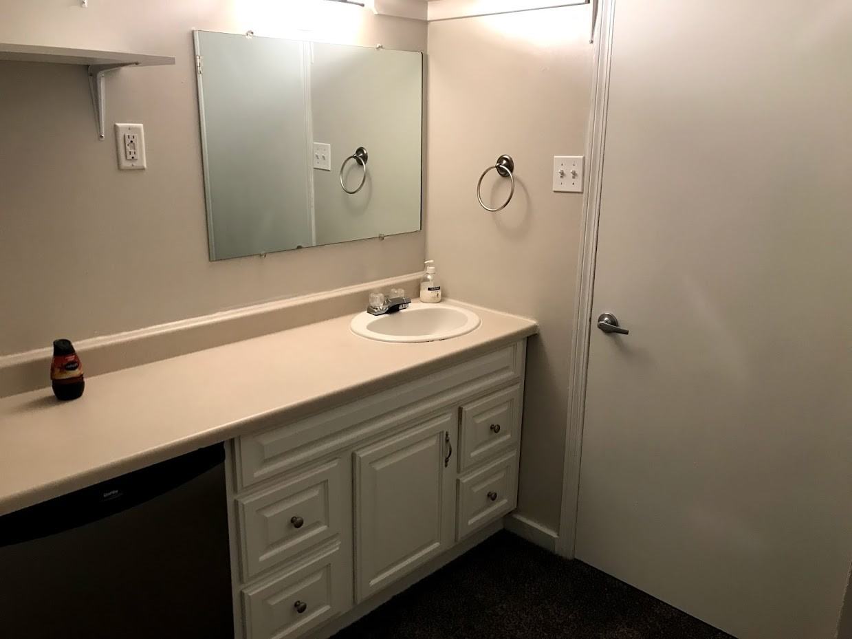 3443 S State St #10 - Photo 5 of 11