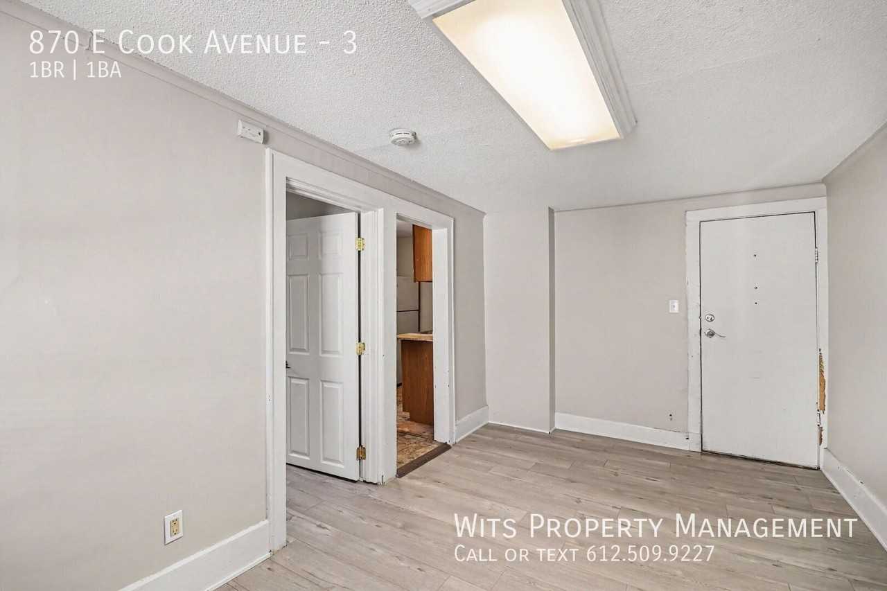 870 Cook Ave E #3 - Photo 5 of 24