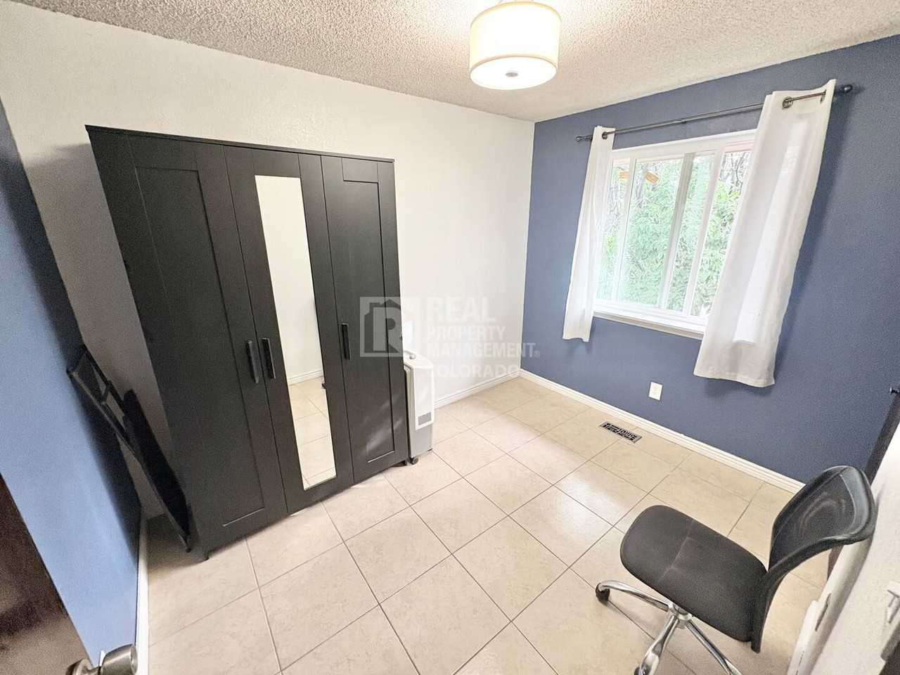 15751 E Exposition Dr - Photo 6 of 17