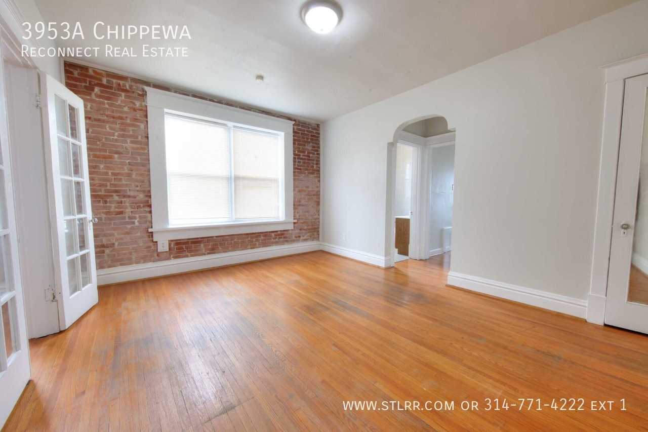 3953A Chippewa St - Photo 5 of 8