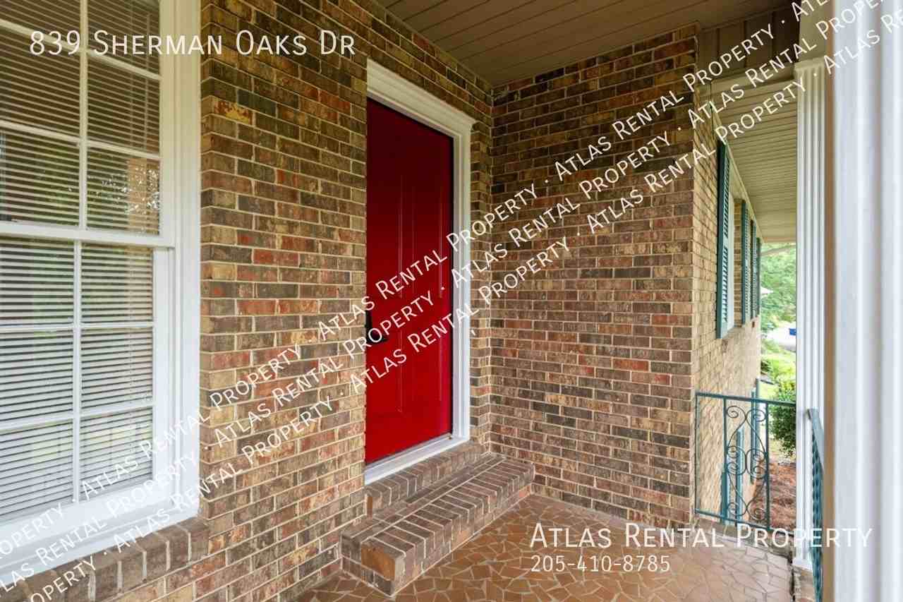 839 Sherman Oaks Dr - Photo 3 of 24