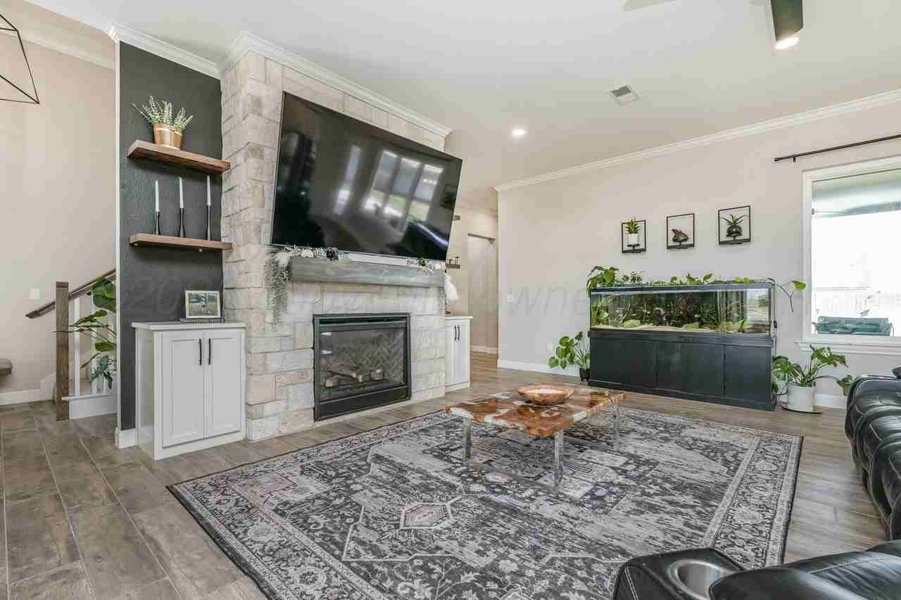 5602 Hillstone Ave - Photo 6 of 32