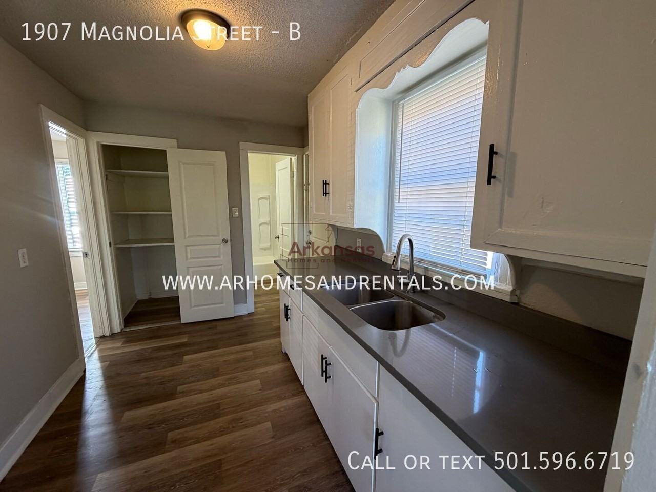 1907 N Magnolia St #B - Photo 4 of 9