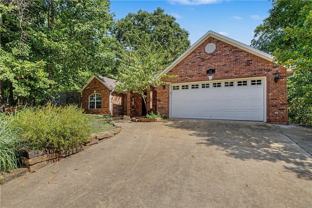 11 Cresswell Ln - Photo 1 of 1