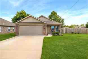 151 Foxglove St - Photo 1 of 1