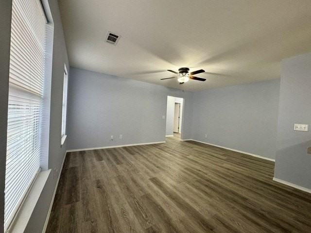 4301 Sw Broadstone Ave #1 - Photo 7 of 17
