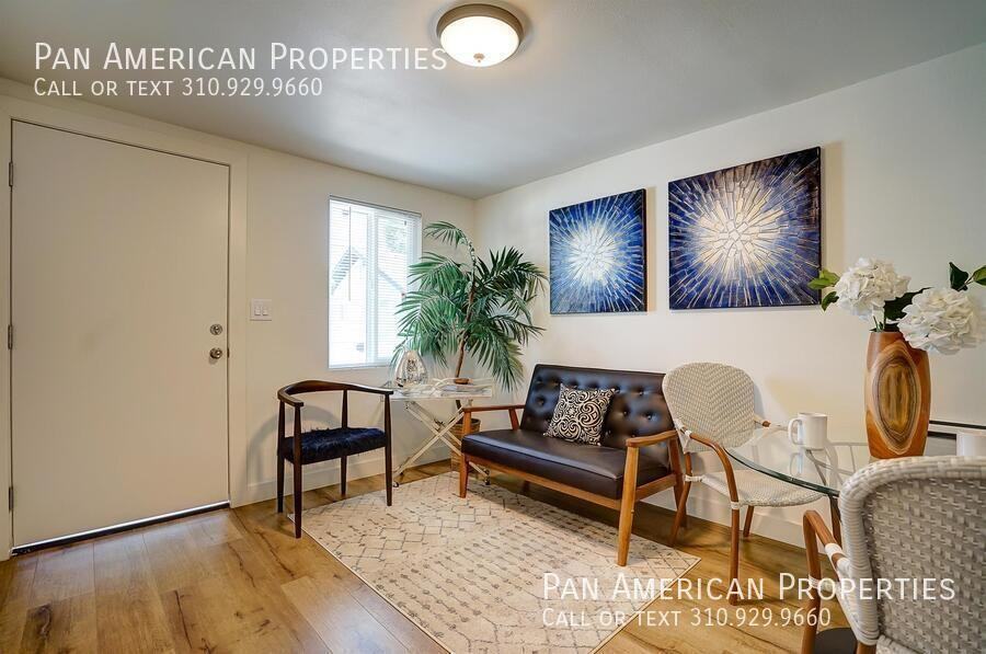 424 E Truslow Ave #10 - Photo 5 of 17