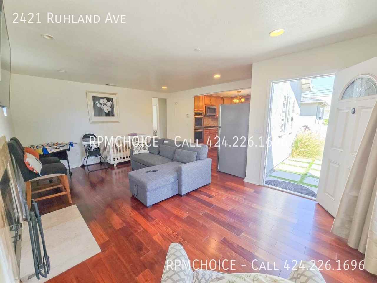 2421 Ruhland Ave - Photo 3 of 28