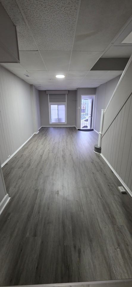 203 N Curley St - Photo 2 of 11