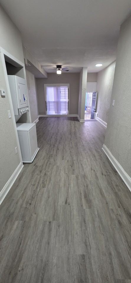 3423 E Lombard St - Photo 4 of 13