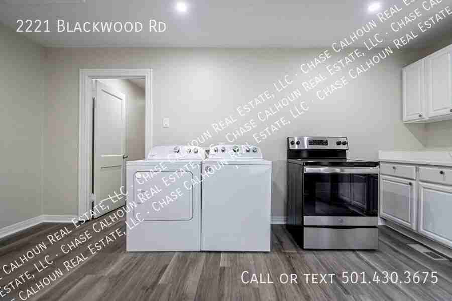 2221 Blackwood Rd - Photo 4 of 50