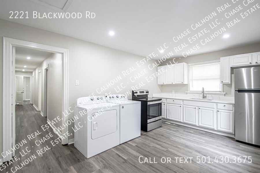 2221 Blackwood Rd - Photo 6 of 50