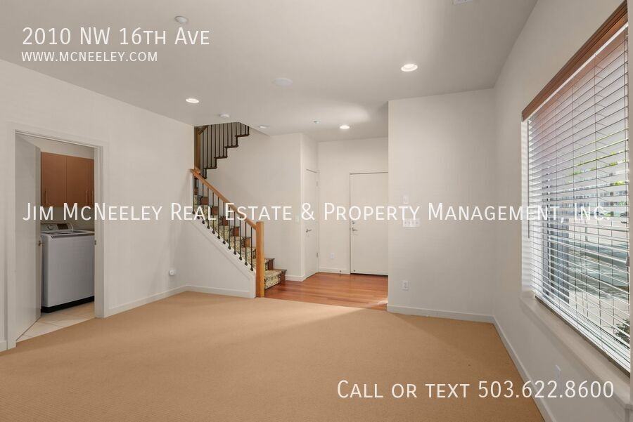 2010 Nw 16th Ave - Photo 4 of 16