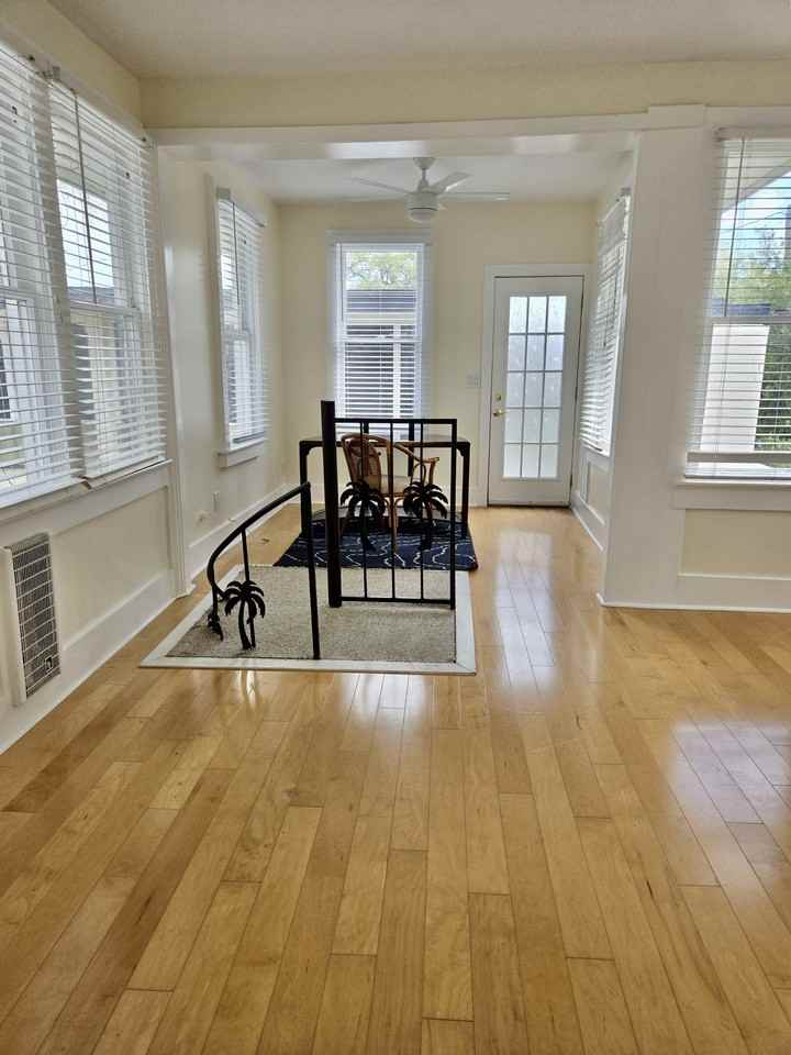 609 Oak Ave #5 - Photo 6 of 28