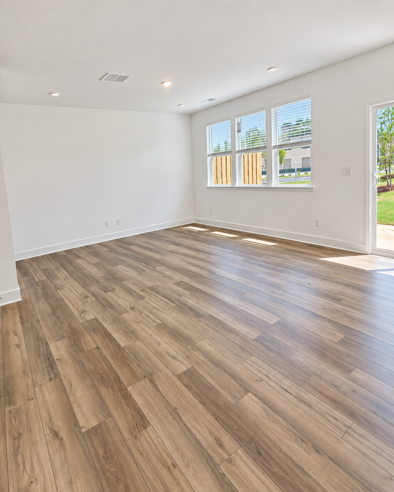 127 Rope Mill Ct #17 - Photo 4 of 13