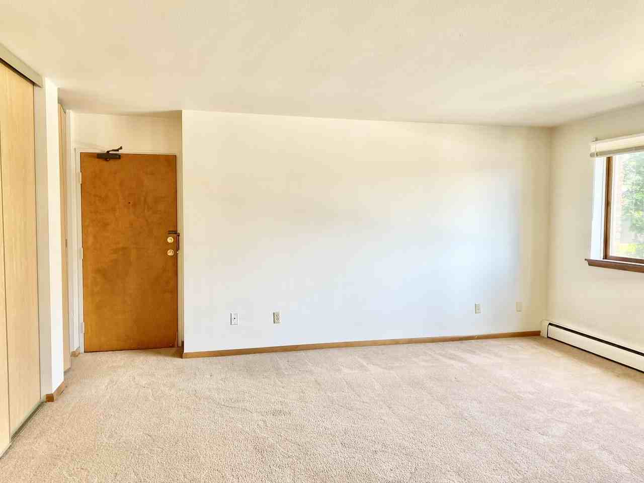 500 2nd St #B4 - Photo 5 of 9