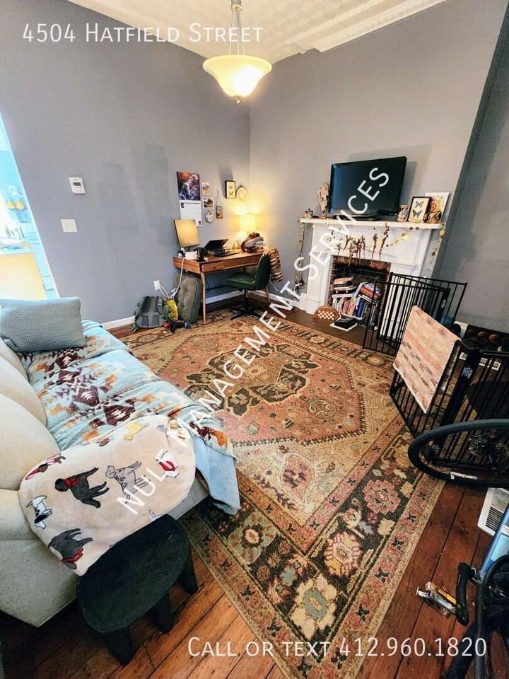 4504 Hatfield St - Photo 3 of 10